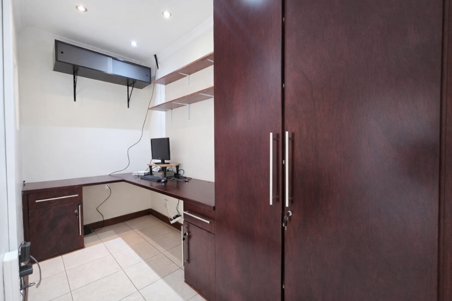 3 Bedroom Property for Sale in Melodie North West